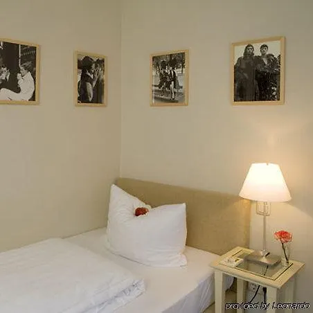 Bob W Munich Old Town Hotel Germany