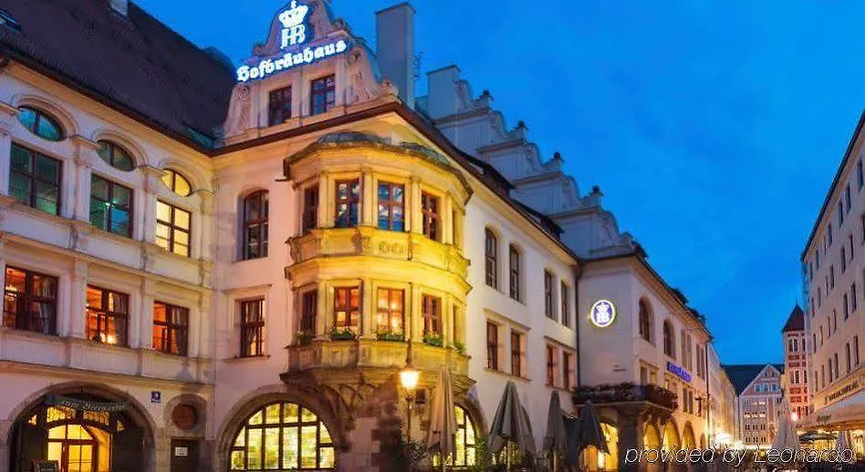 Bob W Munich Old Town Hotel
