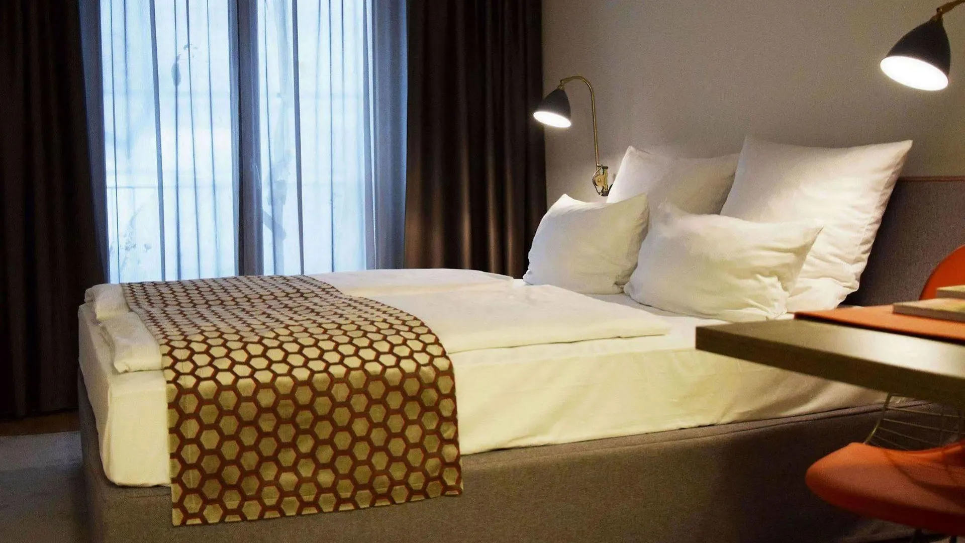 ****  Bob W Munich Old Town Hotel Germany